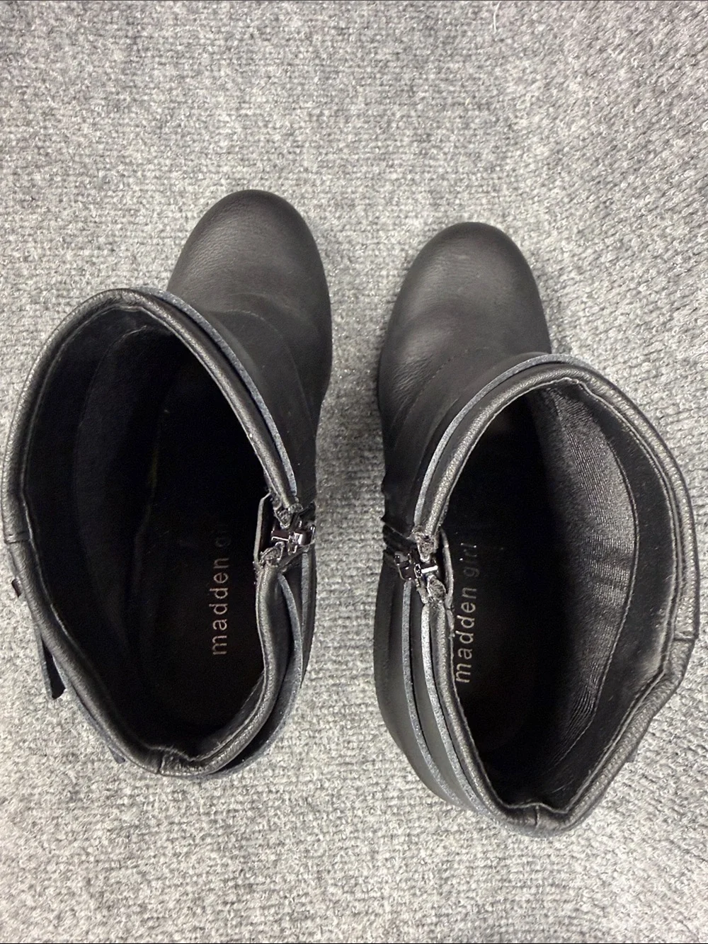 Madden Girl Black Faux Leather Ankle Booties with Buckle Straps Size 8M